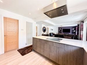 Photo 28- click for photo gallery